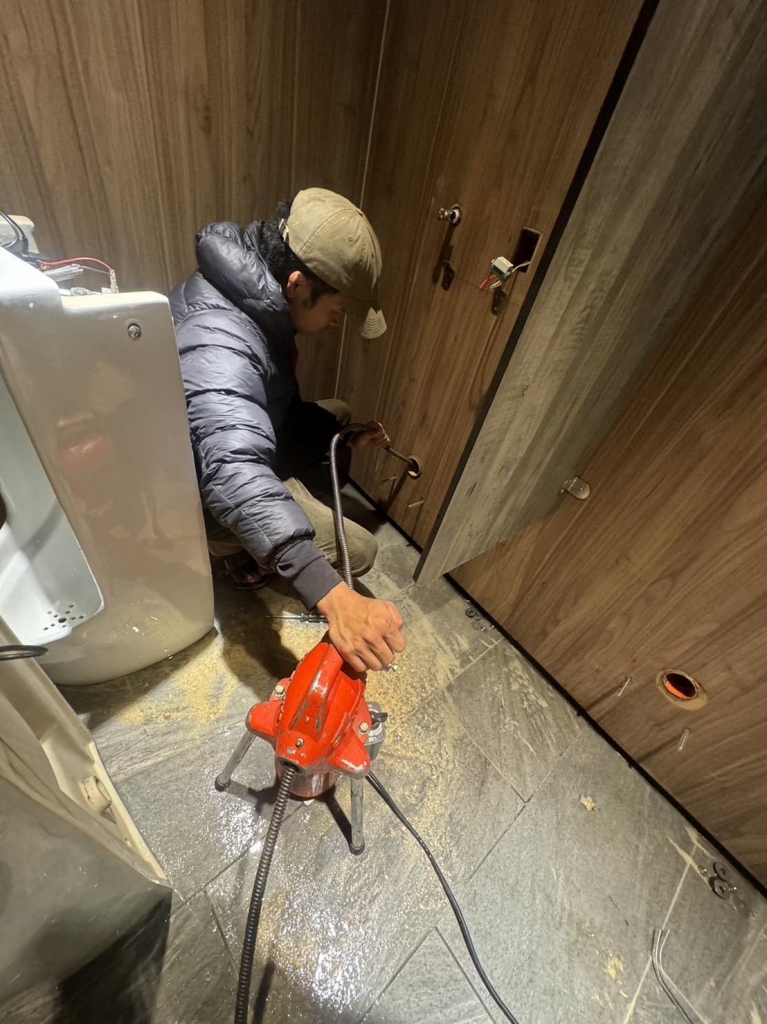 桃園公共廁所排水管水刀通管工程