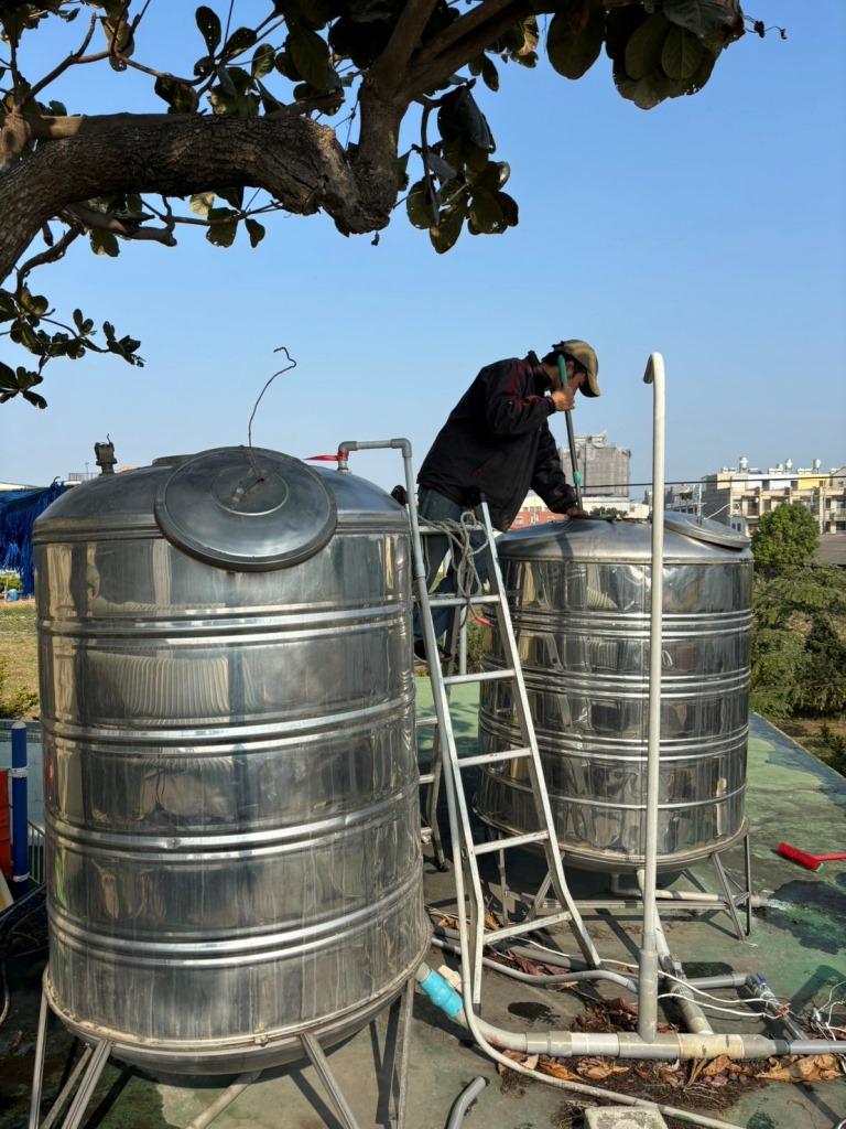 新竹不鏽鋼水塔清洗工程